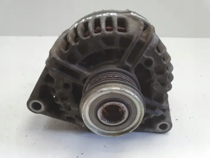 Opel Corsa D 1.4 16V ALTERNATOR bosch 0124425087 120A CM
