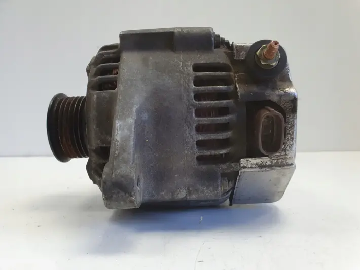 Rover 75 2.5 V6 ALTERNATOR YLE102330 denso