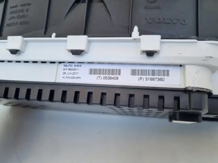 Volvo XC60 I V60 I S60 II LIFT LICZNIK ZEGARY TFT Europa 31687360
