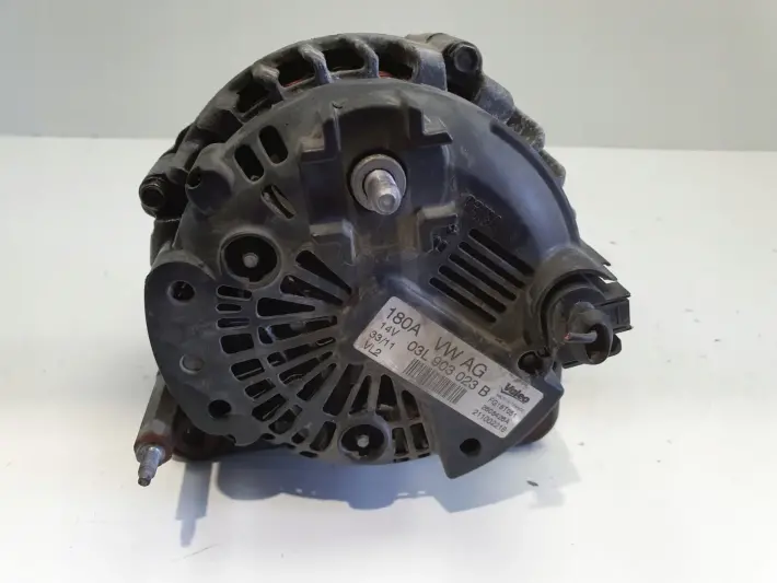 VW Passat B7 2.0 TDI ALTERNATOR valeo 03L903023B 180A