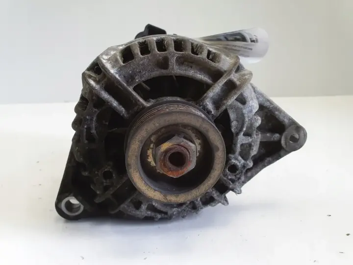 Space Star 1.6 16V ALTERNATOR 0124325008 90A bosch