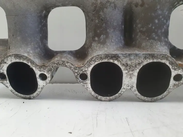 Volvo S80 V70 II 2.5 TDI KOLEKTOR SSĄCY 074129713R