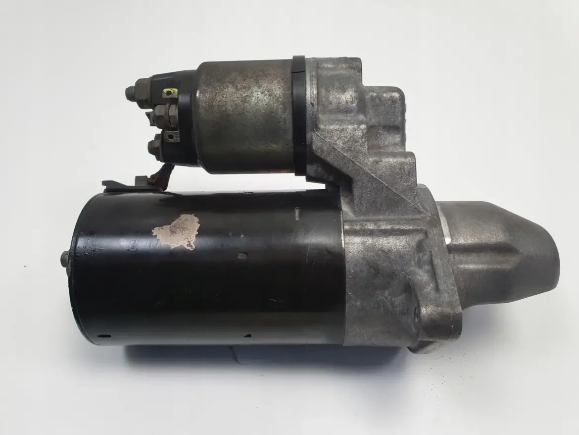 Opel Corsa D 1.3 CDTI ROZRUSZNIK bosch 0001138030