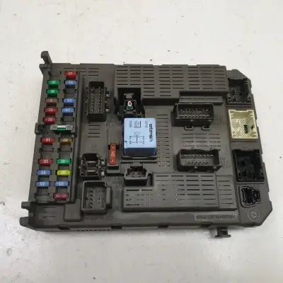 Lancia Phedra 2.2 JTD SKRZYNKA BEZPIECZNIKÓW