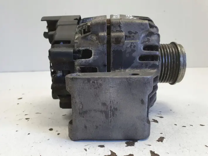 Opel Corsa C 1.3 CDTI ALTERNATOR 13117279YQ 706022082 90A