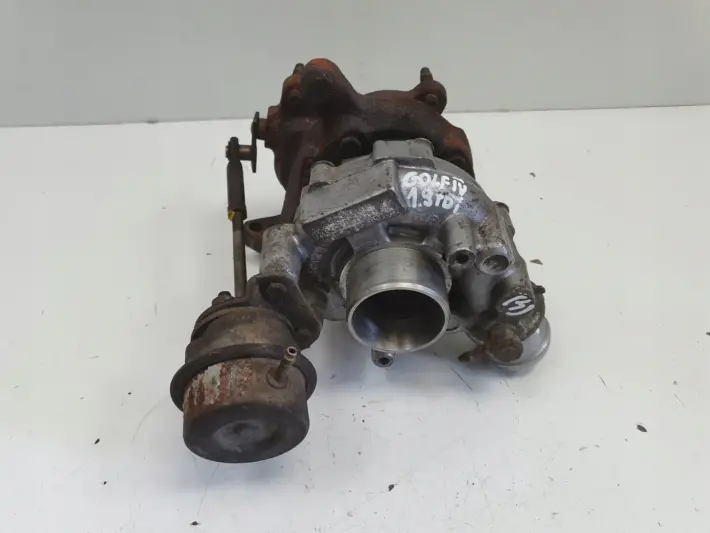 VW Golf IV 1.9 TDI TURBOSPRĘŻARKA turbo 038145701F