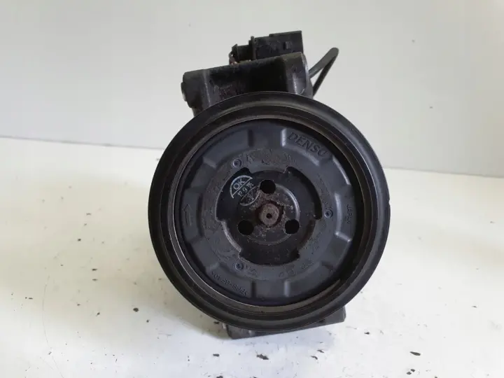 Audi A6 C6 A4 B7 2.7 TDI SPRĘŻARKA KLIMATYZACJI pompa 4F0260805N