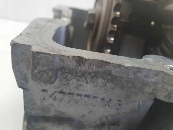 Mini Cooper R50 R53 1.6 16V GŁOWICA CYLINDRÓW 04777751AB