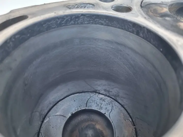 DÓŁ SILNIKA BLOK WAŁ TŁOKI Volvo V70 III S80 II S40 V50 C30 2.0 D D4204T