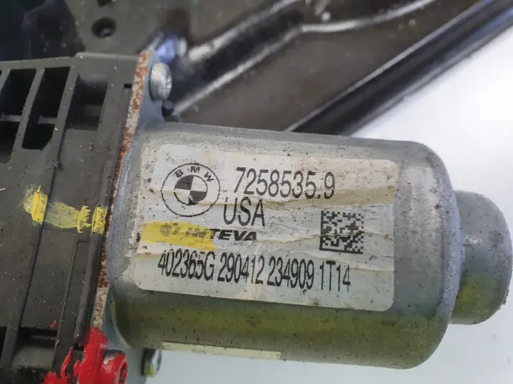 BMW X3 F25 PODNOŚNIK SZYBY lewy tył KIEROWCY mechanizm 7258535
