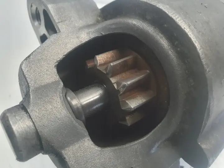 Volvo S40 II V50 2.0 D ROZRUSZNIK 4M5T-11000-FB