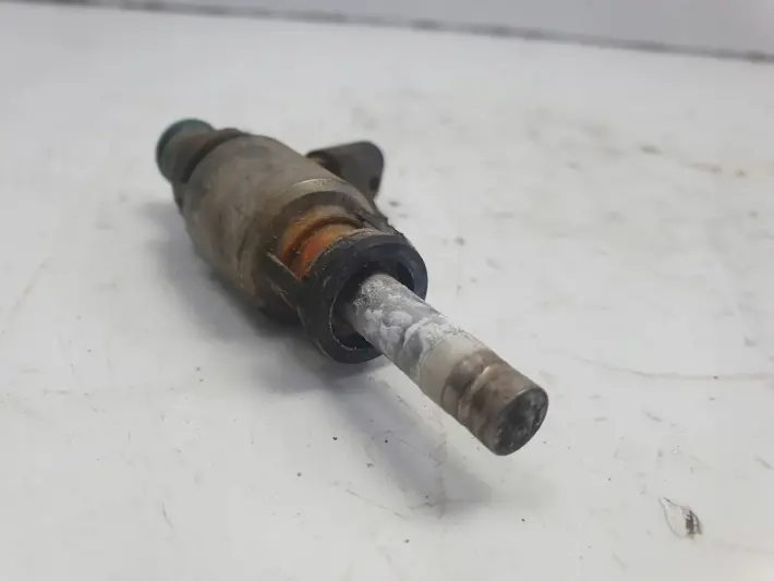 Audi A3 II 8P 2.0 TFSI WTRYSKIWACZ 06G906036B wtrysk