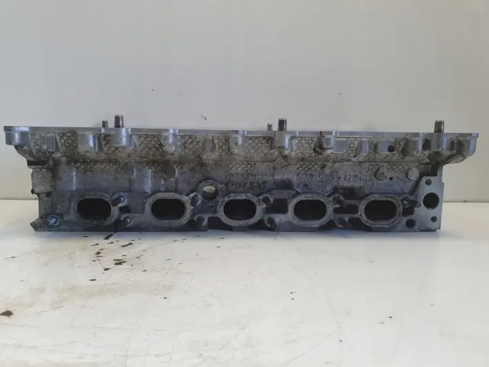 Volvo S60 V70 II 2.4 i GŁOWICA CYLINDRÓW 1001837007