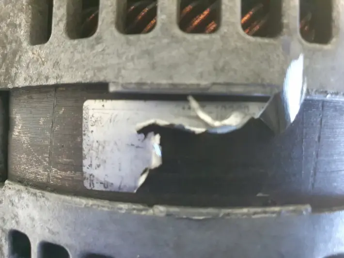 Ford Focus MK2 II 1.6 TDCI ALTERNATOR 3M5T-10300-YD