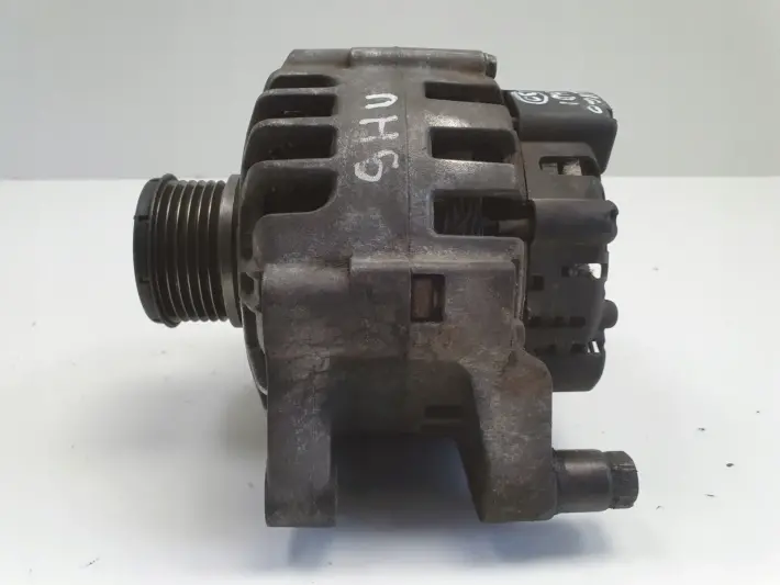 Citroen Berlingo II 1.6 HDI ALTERNATOR 9665580680 valeo