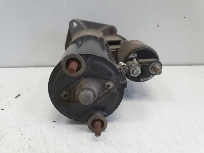 Volvo S60 V70 II 2.0 T ROZRUSZNIK 0001108166 bosch