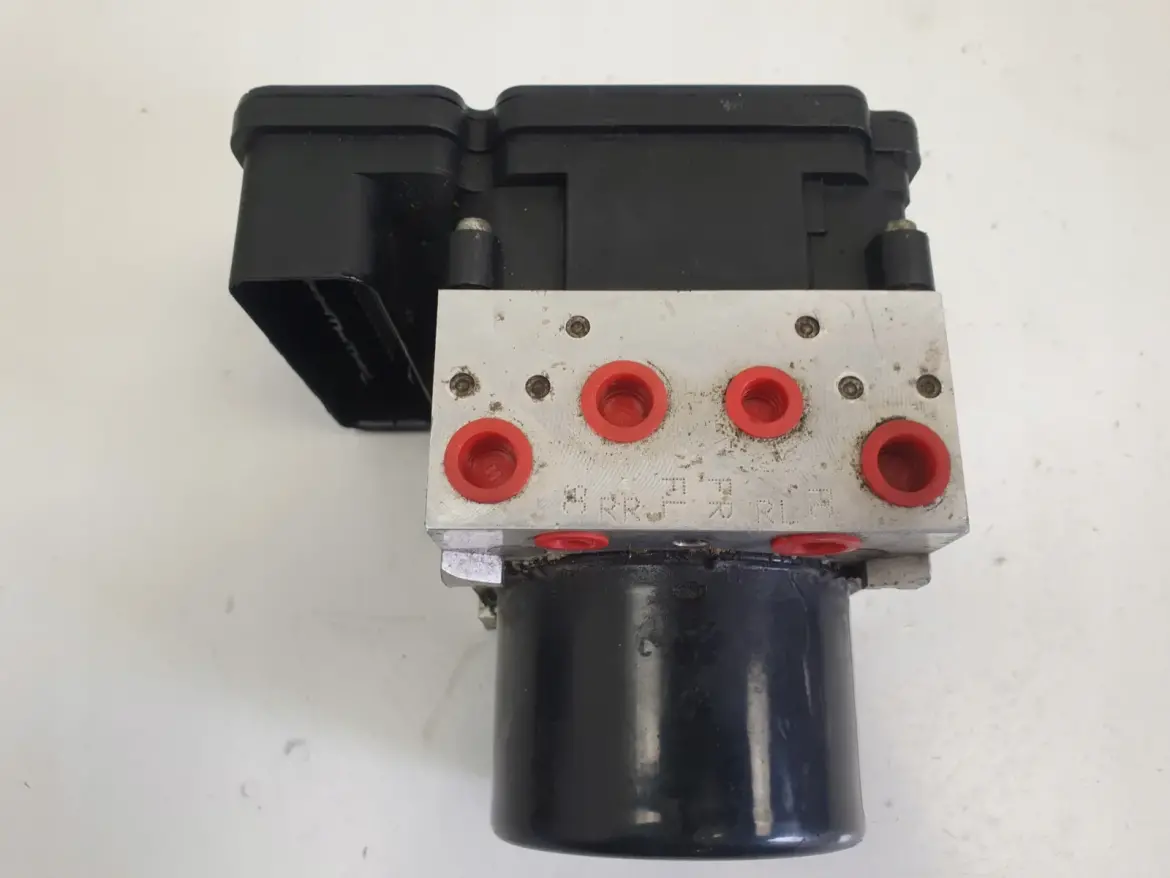 Volvo V70 III S80 II POMPA ABS Sterownik 31329139