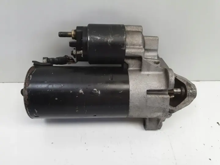 VW Passat B5 1.9 TDI ROZRUSZNIK bosch 068911024F