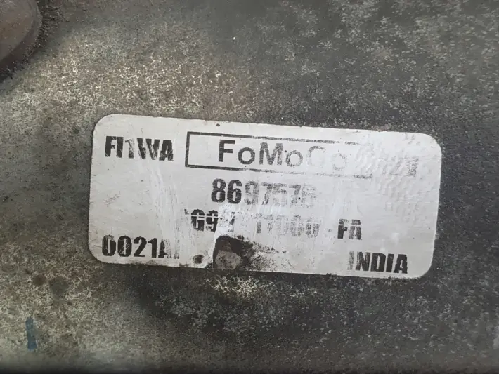 Volvo V70 III 2.0 D ROZRUSZNIK 6G9N-11000-FA