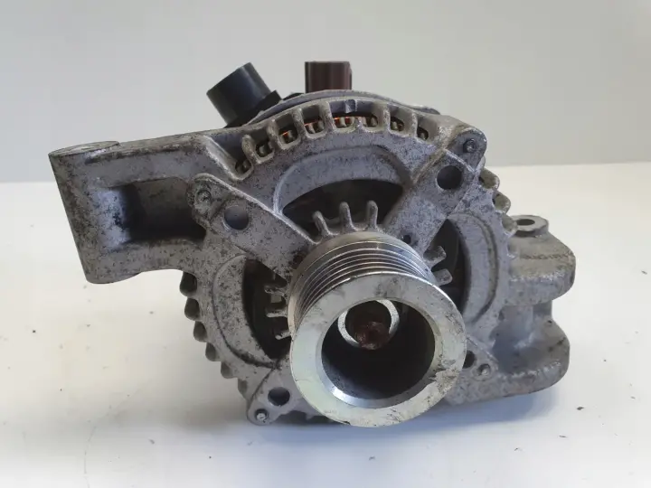 Ford C-Max Focus mk2 1.8 16V ALTERNATOR