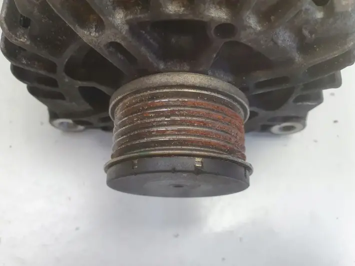 Peugeot 308 I 1.6 HDI ALTERNATOR valeo 9678048880