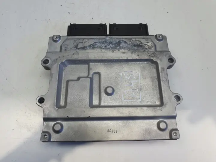 Volvo V60 II 2.0 D4 STEROWNIK SILNIKA komputer MODUŁ 32242005