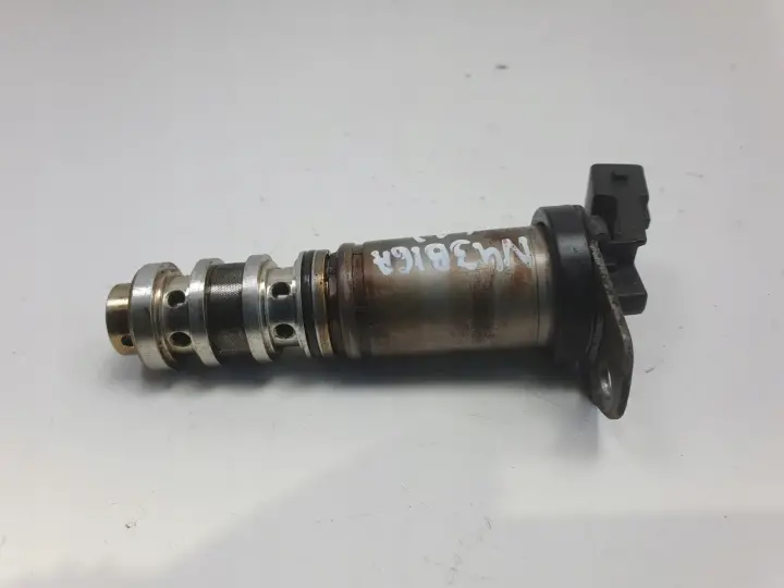 BMW E90 N43 1.6 ELEKTROZAWÓR Czujnik rozrządu 13151279