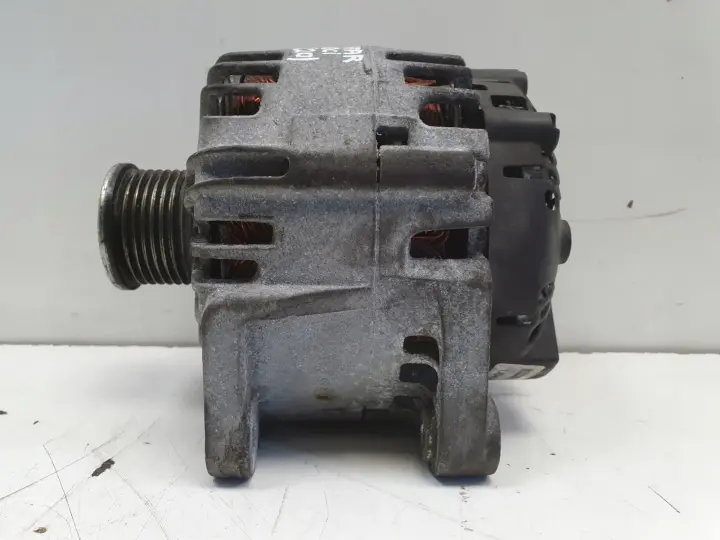 Nissan Primastar 2.0 DCI 02-16r ALTERNATOR P0687722 TG15C058