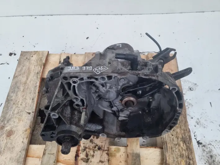 Renault Clio II 1.6 8V SKRZYNIA BIEGÓW manualna JB3979 manual