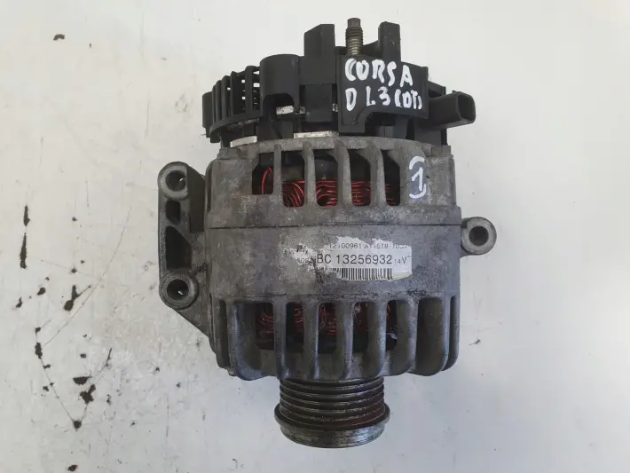 Opel Corsa D 1.3 CDTI ALTERNATOR 13256932