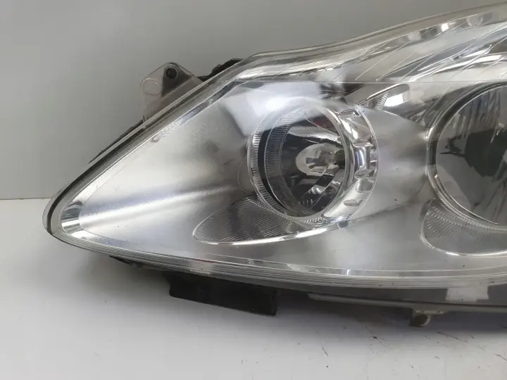Opel Corsa D PRZEDNIA LAMPA LEWA lewy przód anglik Valeo 13186383