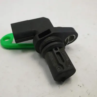 Suzuki Swift MK7 1.2 B CZUJNIK WAŁKA ROZRZĄDU