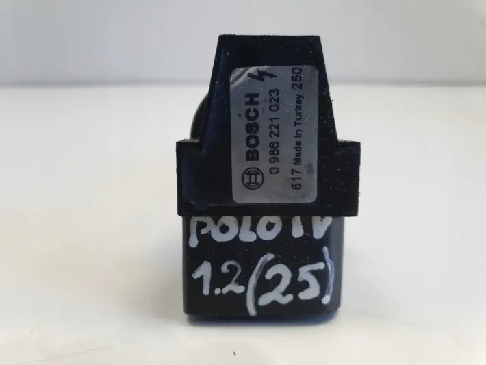 VW Polo IV 1.2 12V CEWKA ZAPŁONOWA 0986221023