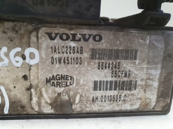Volvo S60 V70 II 2.4 i PRZEPUSTNICA 8644345