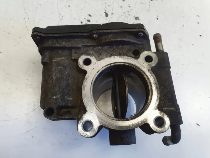 Mazda 5 6 2.0 CITD PRZEPUSTNICA RF7J136B0