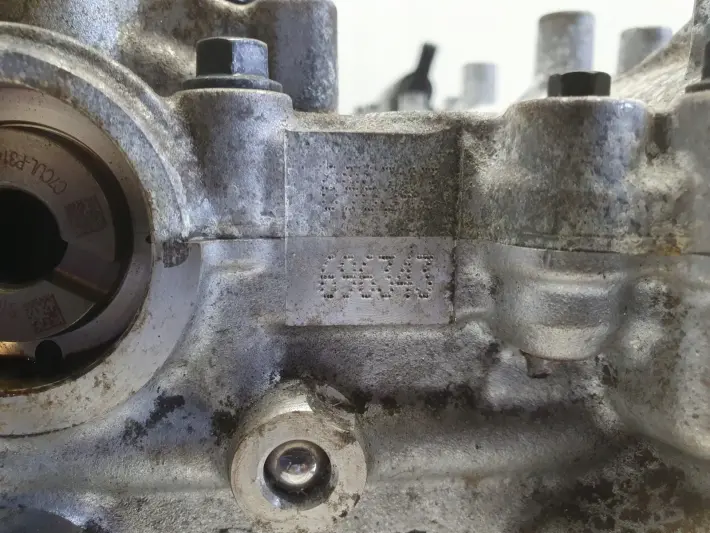 Volvo V60 2.0 T5 GŁOWICA CYLINDRÓW P31401473