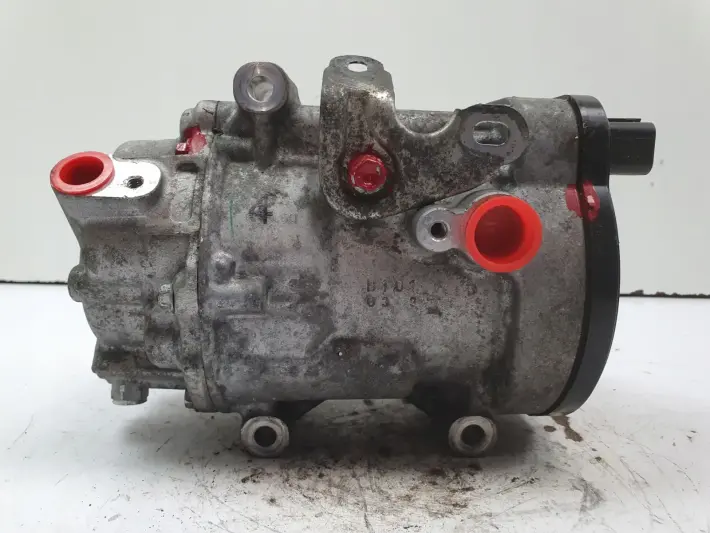 Toyota Prius IV 1.8 SPRĘŻARKA KLIMATYZACJI pompa 042400-0371
