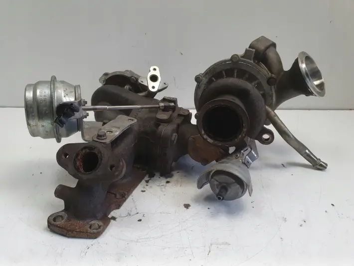 Volvo V60 XC60 S80 II 2.4 D5 TURBOSPRĘŻARKA turbo 36002664 D5244T16