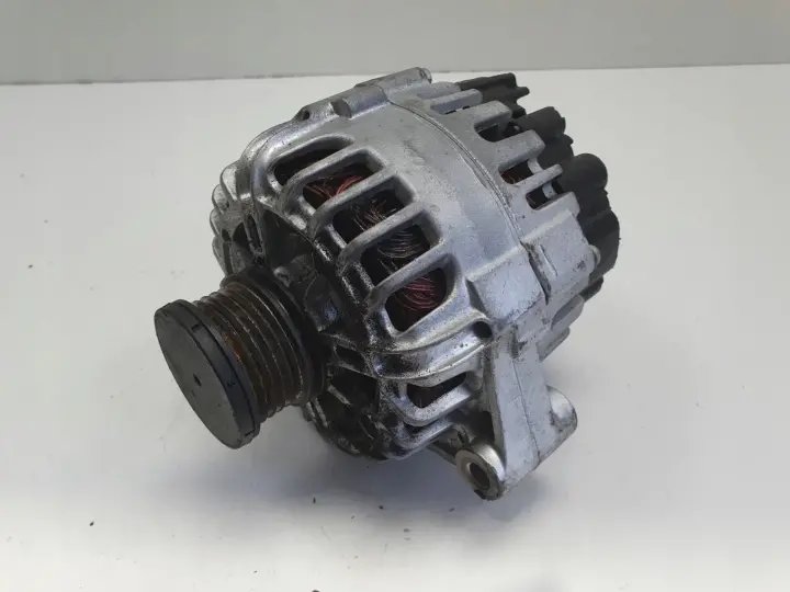 Mitsubishi Colt VI 1.5 DID ALTERNATOR valeo A6391500350 115A
