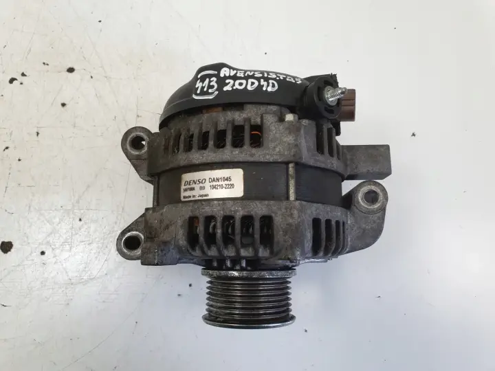 Toyota Avensis T25 2.0 D4D ALTERNATOR denso 104210-2220