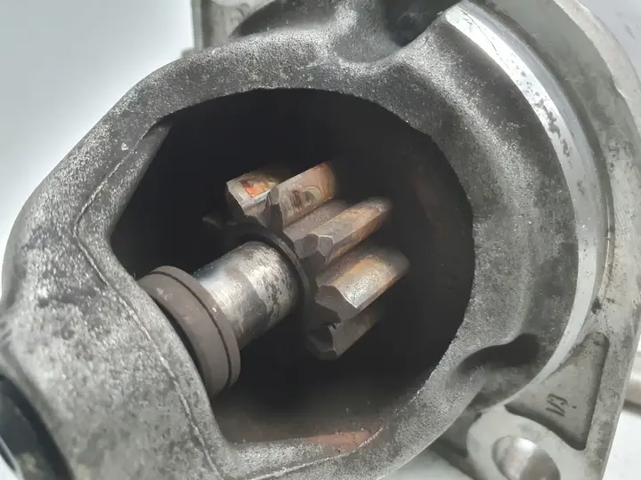 BMW E46 1.8 2.0 i ROZRUSZNIK bosch 0001108196 7505979