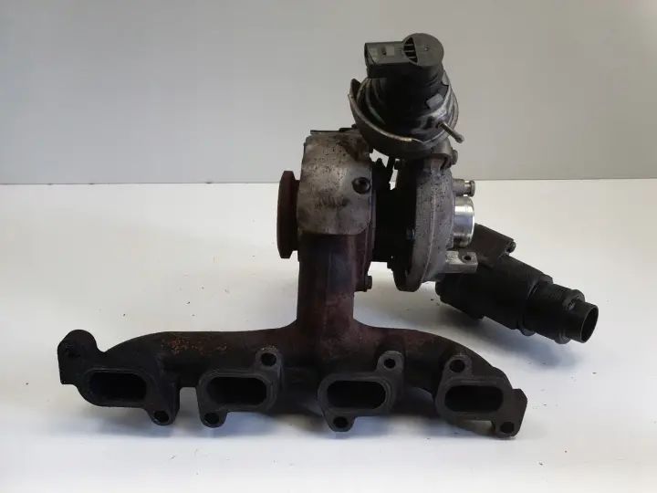 Audi A3 II 8P 1.6 TDI TURBOSPRĘŻARKA turbo 03L253016T
