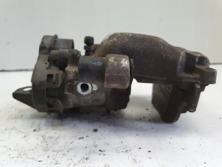 Volvo XC60 II TYLNY ZACISK HAMULCOWY lewy tył KIEROWCY 31687554 32217353