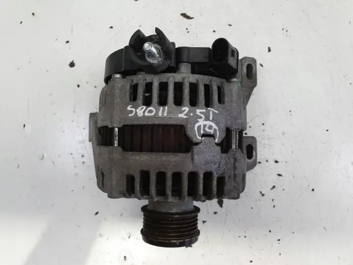 Volvo S80 II 2.5 T ALTERNATOR 0121615005