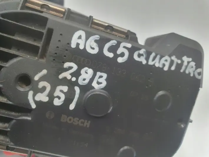 Audi A6 C5 3.0 V6 PRZEPUSTNICA 078133062B 0280750030