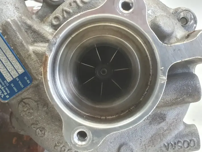 Volvo V60 2.0 D4 TURBOSPRĘŻARKA turbo 31397999 31361655