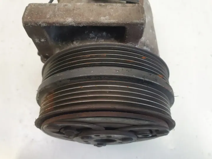 Volvo S40 II V50 2.5 T SPRĘŻARKA KLIMATYZACJI