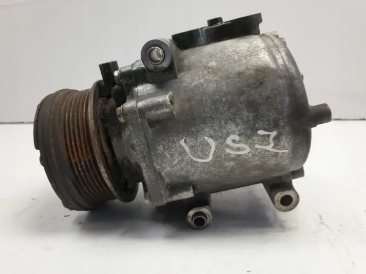 Ford Crown Victoria II 4.6 V8 SPRĘŻARKA KLIMATYZACJI pompa RF1L2H19D647AD
