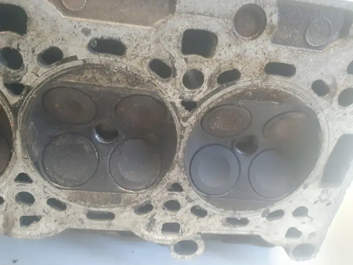 Opel Corsa D 1.2 16V GŁOWICA CYLINDRÓW A12XEP 55568426