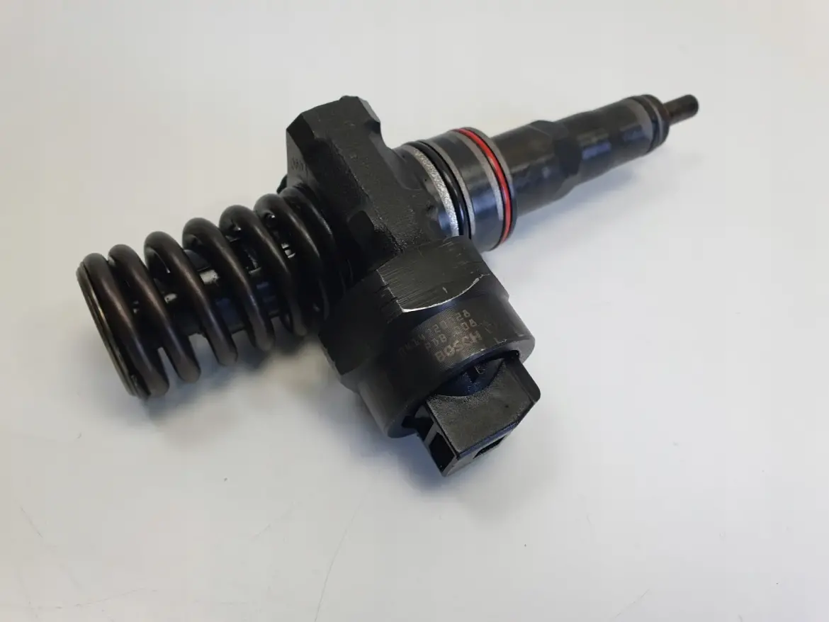 Vw Passat B5 FL 1.9 TDI POMPOWTRYSKIWACZ wtrysk 038130073AA 0414720028